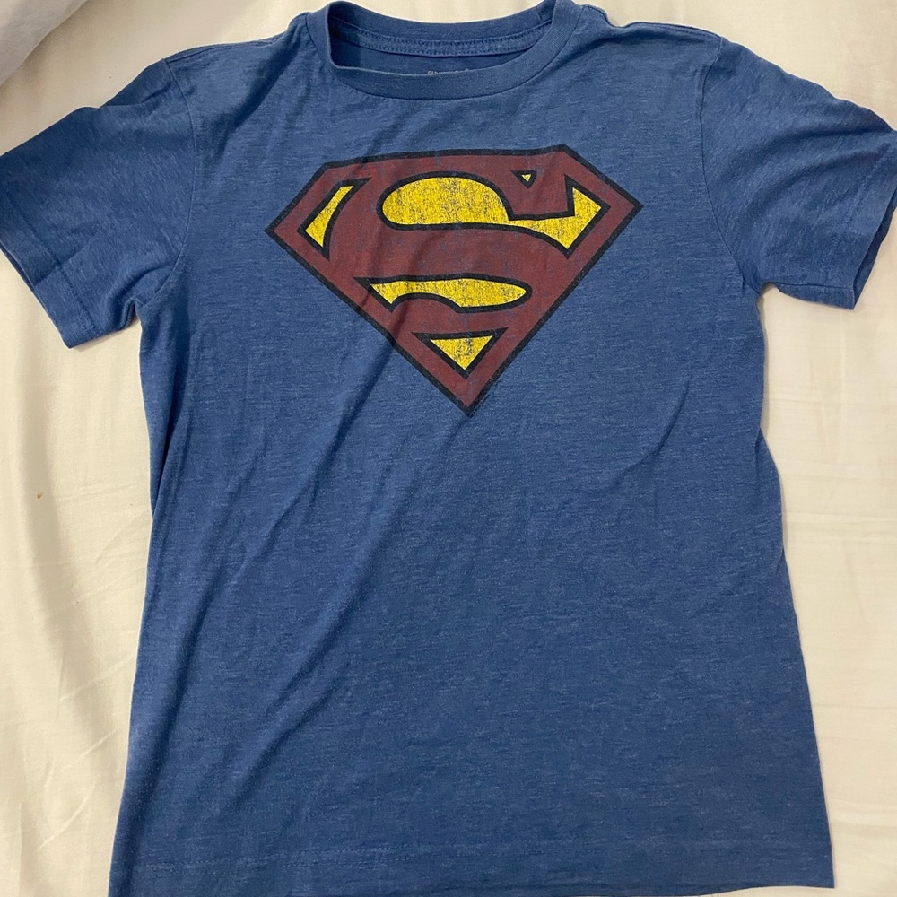 Boys Old Navy superhero shirt set